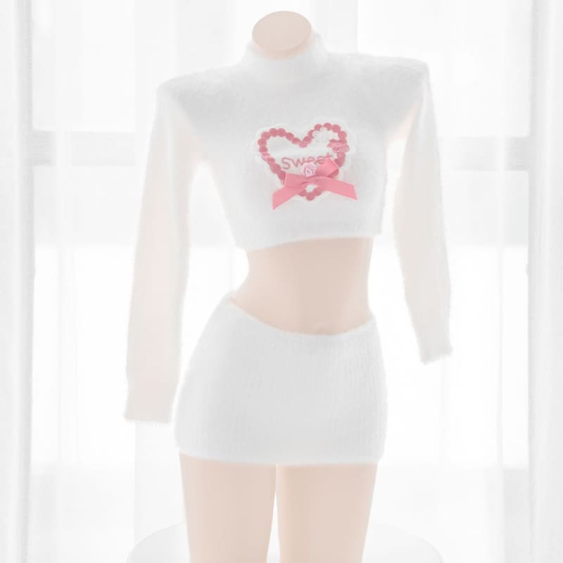 White/Black Super Soft And Warm Sweet Dress With Red Heart EE0964